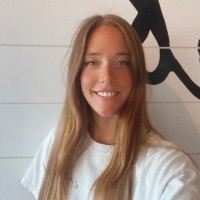 Alexandra Adams