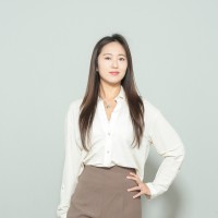 Su Lee