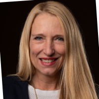 Monique Smits