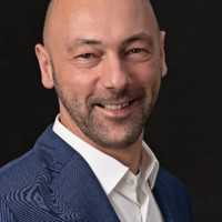 Peter Simon