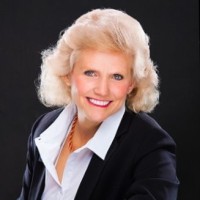Darlene Kuzmic