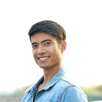 Mikael Daez