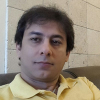 Moemeni Majid