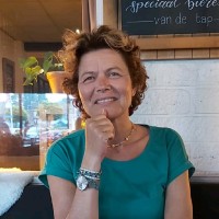 Annemarie De Waard