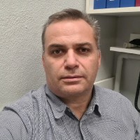Makis Kaperonis