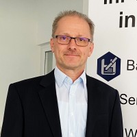 Ralf Auer