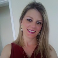 Viviane Batistela