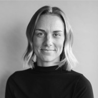 Lindsay K.