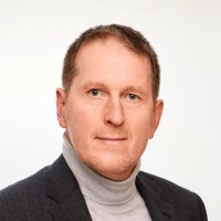 Dr. Bernd Brühöfner