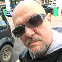 Simon West