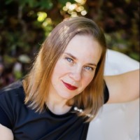 Lora P. Lindquist