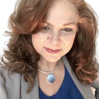Carrie Viaille