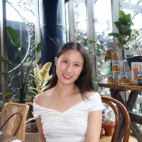 Elizabeth Shen
