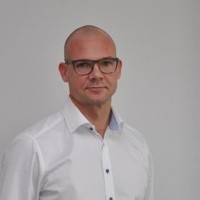 Kari Mäkipää