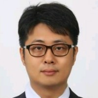 Yonghwan Kim