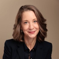 Lisa Pierce, MSW, LCSW-R, LICSW