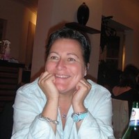 Linnet Thompson Cmicm