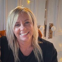 Jodi H