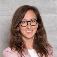 Dr. Eve Huber