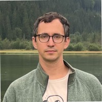 Michael Ayzenberg