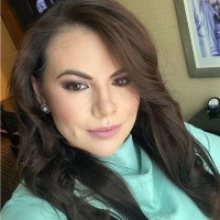 Leslie Roman