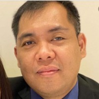 Eric Santos