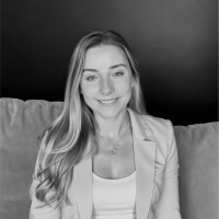 Veronica Schaffer