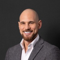 Alex Dennis