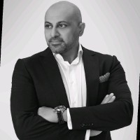 Rob Kamranpoor P.Eng, MBA, LL.M ✭