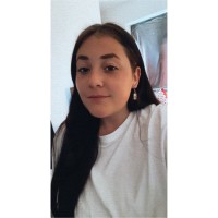 Chloe Robertson