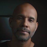 Emerson Santos I Escultor De Vídeo