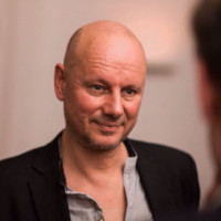 Manfred Corrine