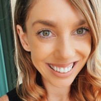 Amanda Robinson