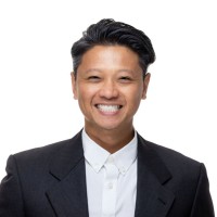 Minh Le, Mba