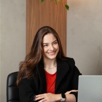 MANUELA SCHNEIDER MALLMANN