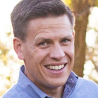 Brian Larson, Pe