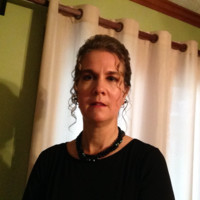 Dee Mckenzie