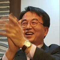 Haeboong Lee