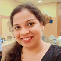 Roshna T