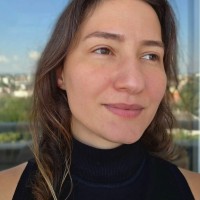 Leticia Rostirola Santos Silva