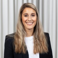Lola Bayer