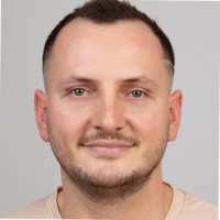 Manol Saliquni