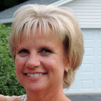 Liz Schulteis
