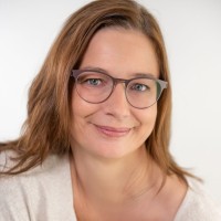 Claudia Dember