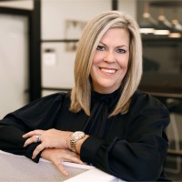 Dina Levesque