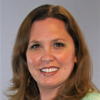 Leeanna Holmes, Cfre