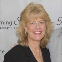 Paula T.
