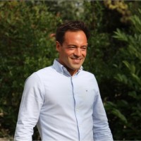Simon Laurent