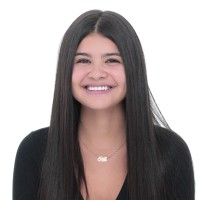 Alejandra Barros Trujillo