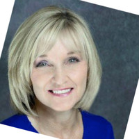 Vicki Courrier